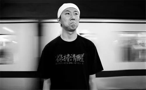 韩红老师也玩Hip-Hop了，原来“肥胖使我嘻哈”是真的…