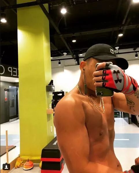 这个在选秀里直接干翻评委的韩国rapper，凭什么能这么狂妄？