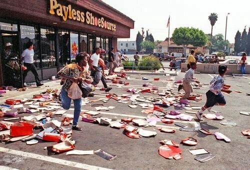 称霸洛杉矶的黑哥，为什么不敢招惹当地卖泡菜的韩国人？