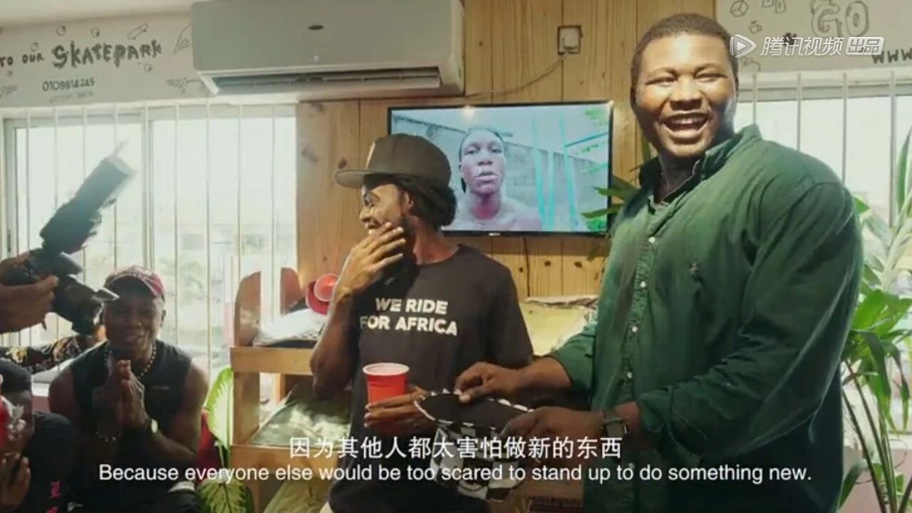 熊孩子和广场舞大妈，是滑板手这辈子最不愿见到的宿敌...