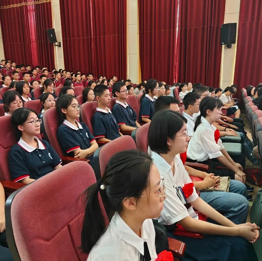 平頂山市一中喜報2020_平頂山市一中全名_平頂山市一中