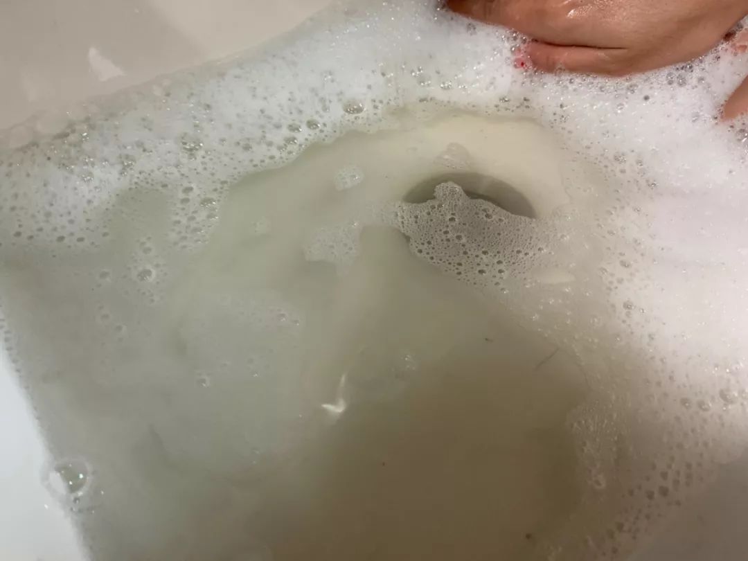 洗1次=曝晒8小时!99%杀菌除螨率的植物艾草洗衣液,杜绝过敏源,呵护家人健康