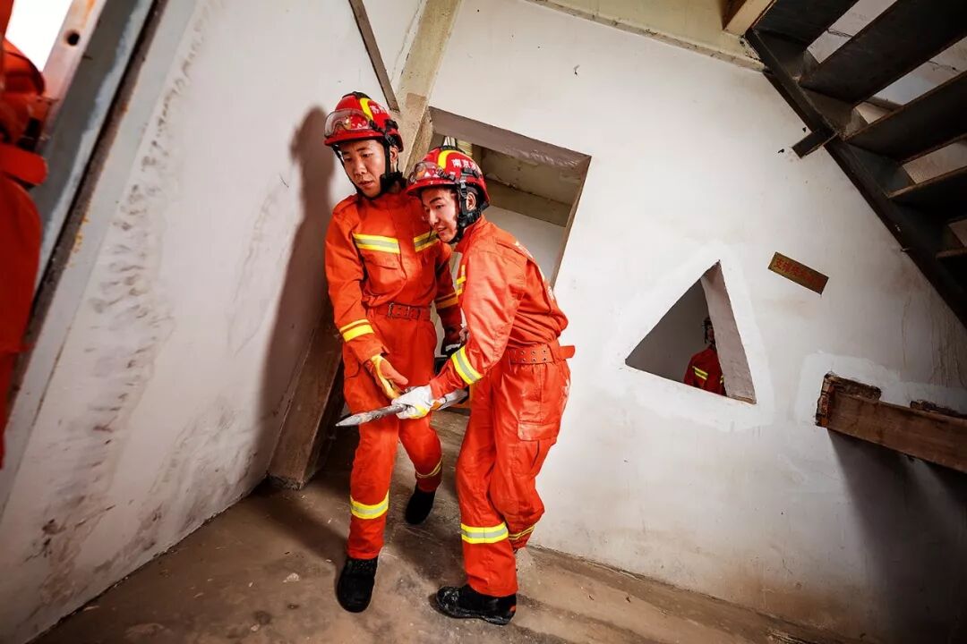 这个培训班 结出了盛夏的果实解除了危险