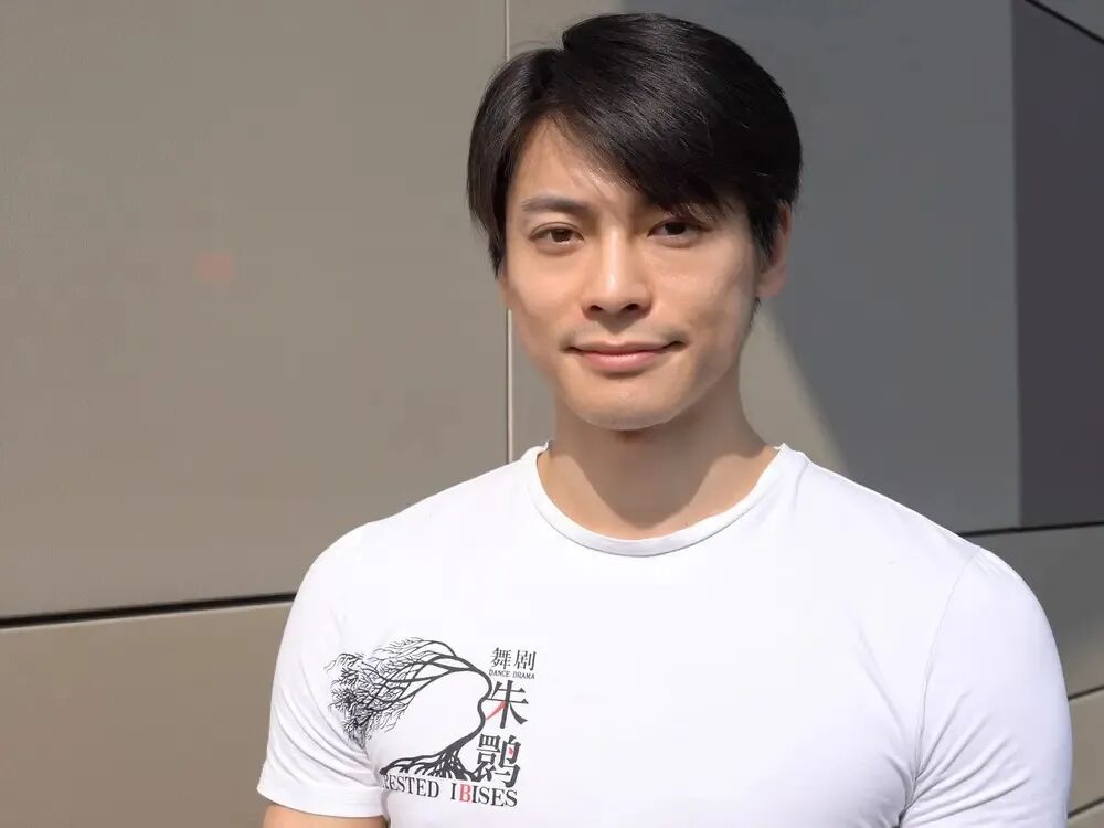 青年舞蹈家王佳俊生命不止舞步不息