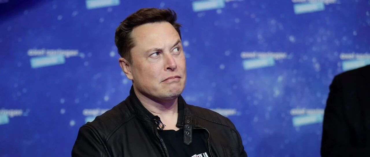 马斯克在 Clubhouse 上「开房」，讲创业、公司进展，还当了回记者