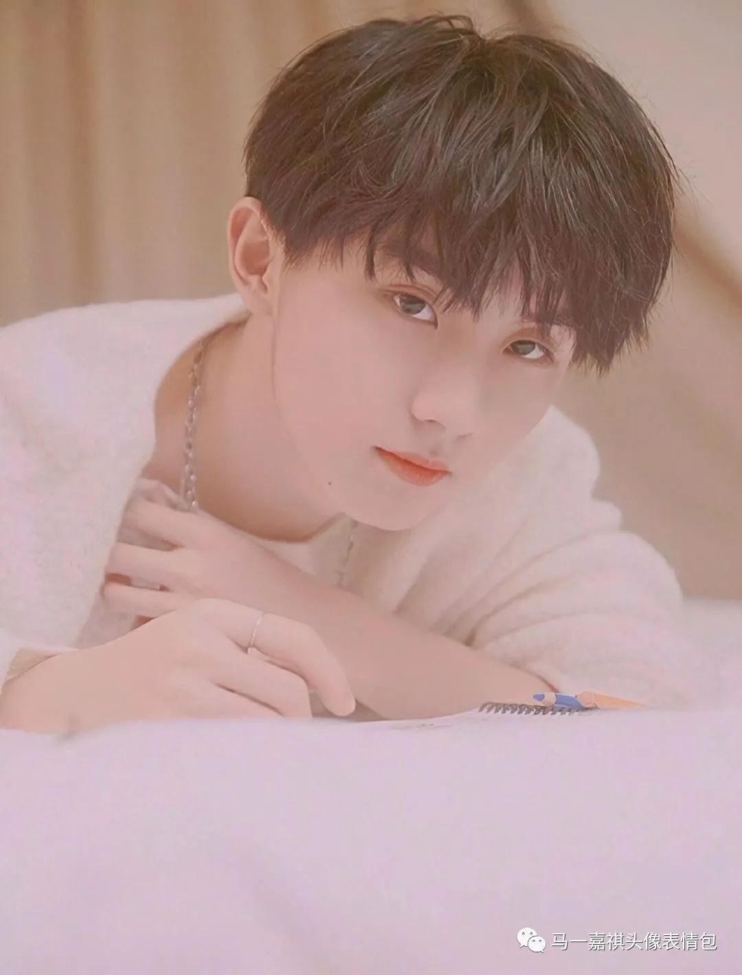 马嘉祺超绝照片进来看看绝对鲨你