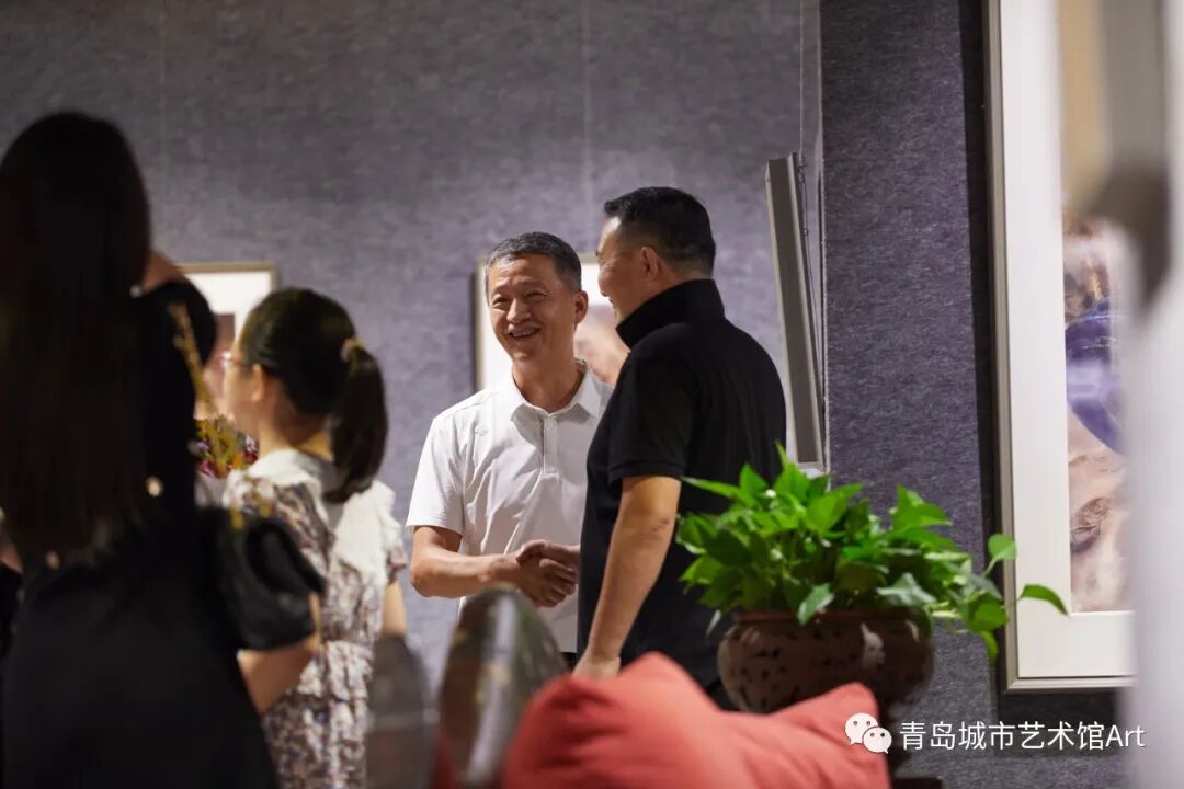 艺术馆|「金枝玉叶——孙晓燕·曹溶萱水彩作品双人展」在青岛出版艺术馆惊艳开展~