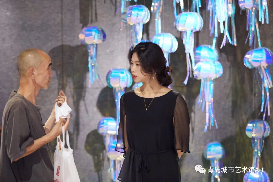 艺术馆|「金枝玉叶——孙晓燕·曹溶萱水彩作品双人展」在青岛出版艺术馆惊艳开展~