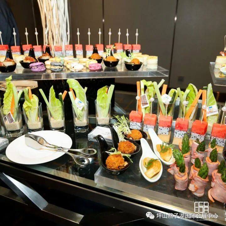 燕子湖会展中心美食