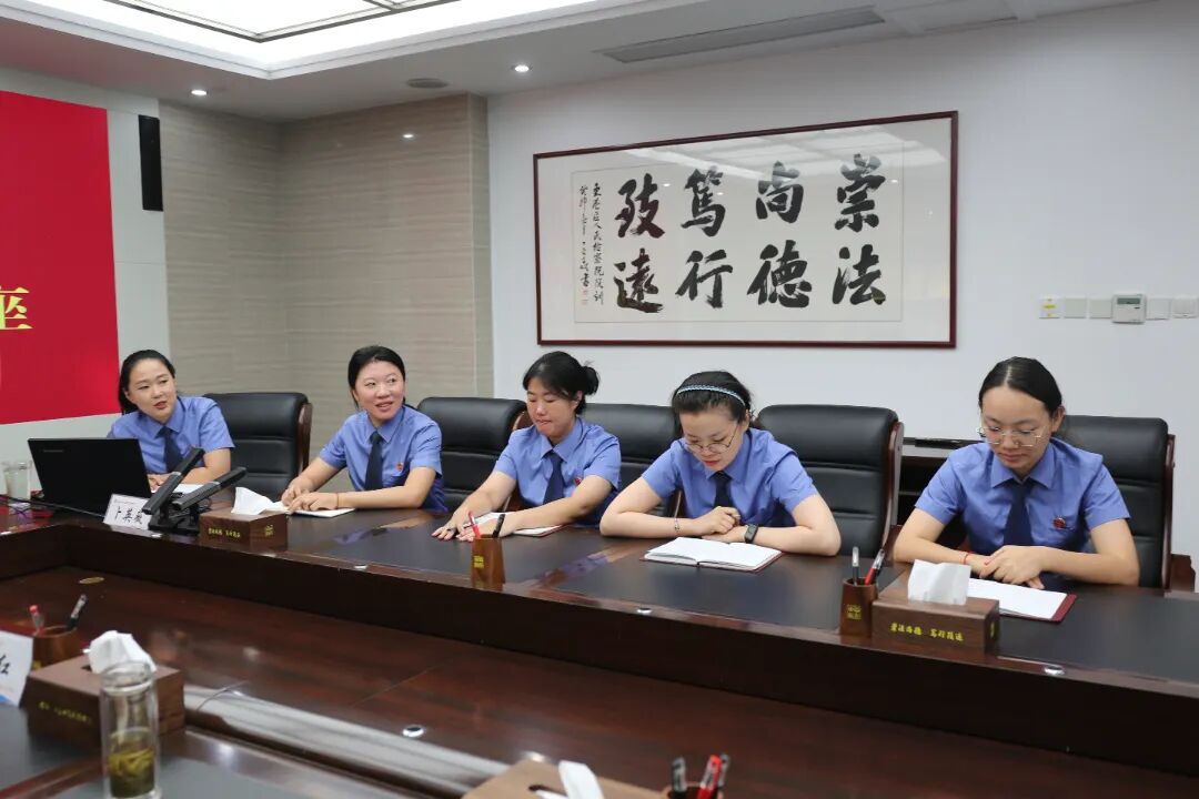 东港区检察院举办东检青未来书记员工作专题讲座