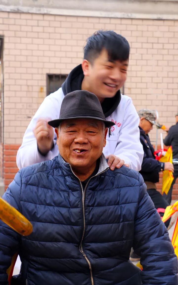 小雪节气来义诊 寒冬时节送健康