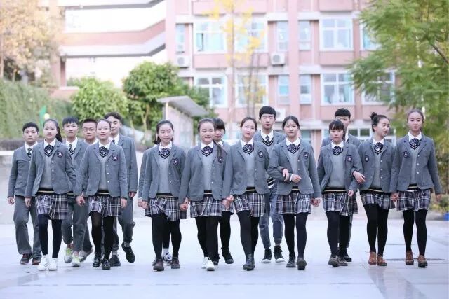 不一样的南实——绵阳南山中学实验学校简介