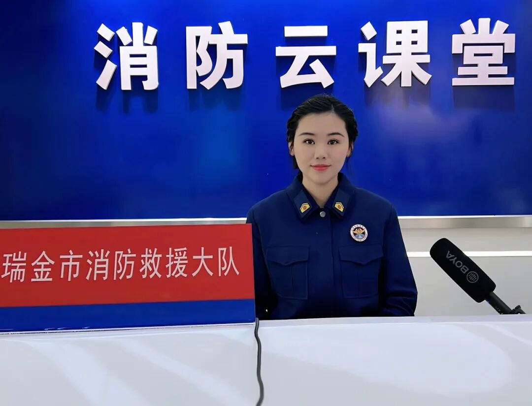 风采江西消防优秀女文员风采录
