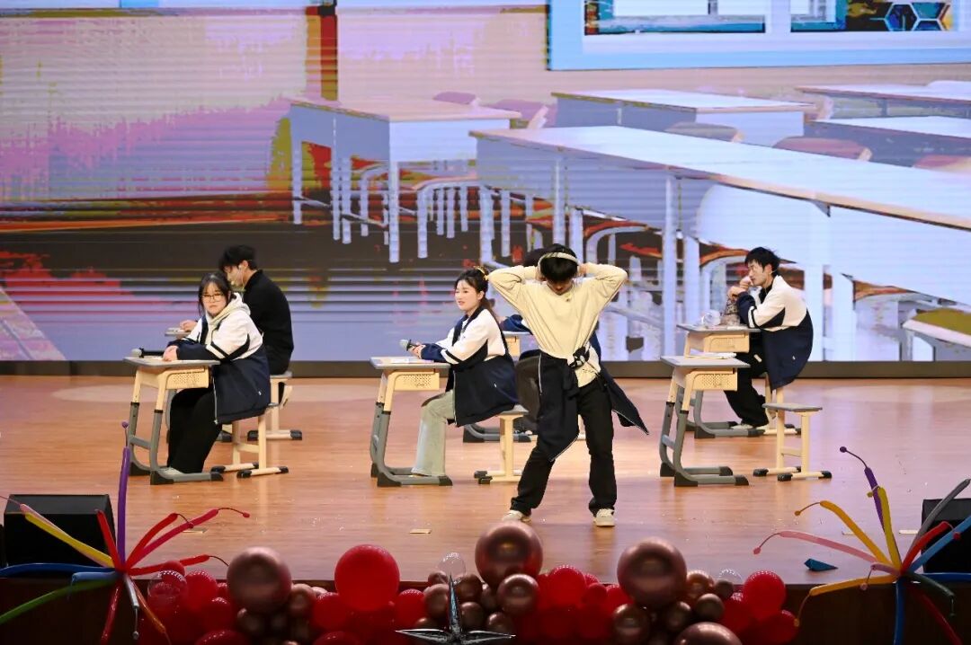 节目8《上课那些事儿》3