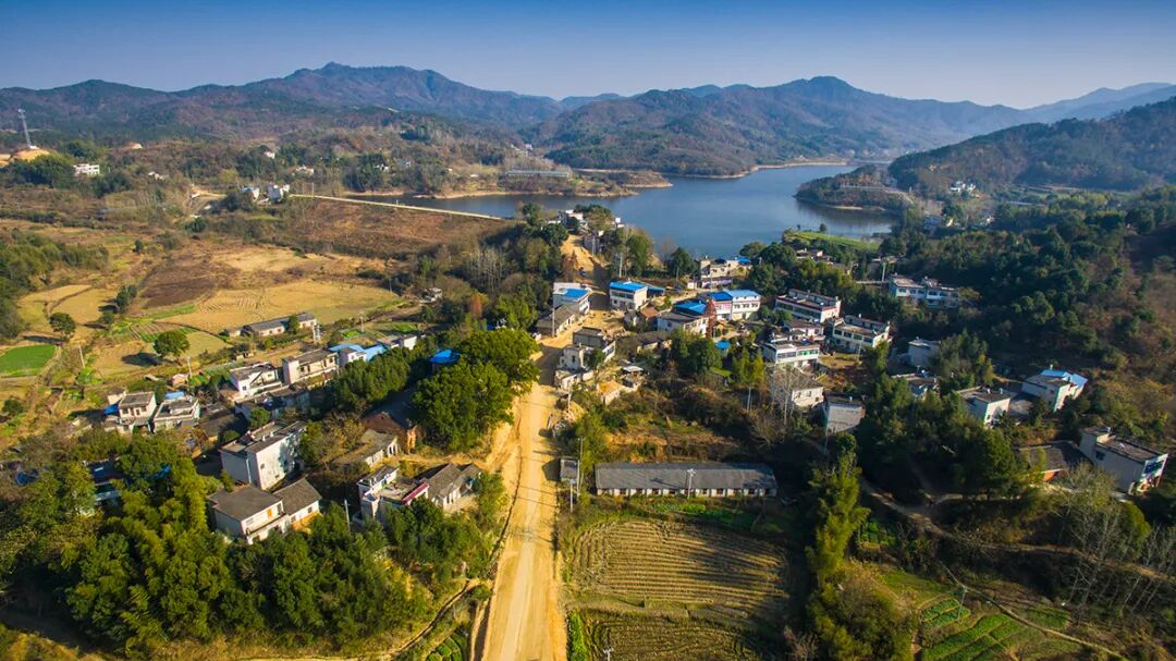 黄龙山游记_湖北省黄冈市浠水县三角山林场黄溪冲村-村网通