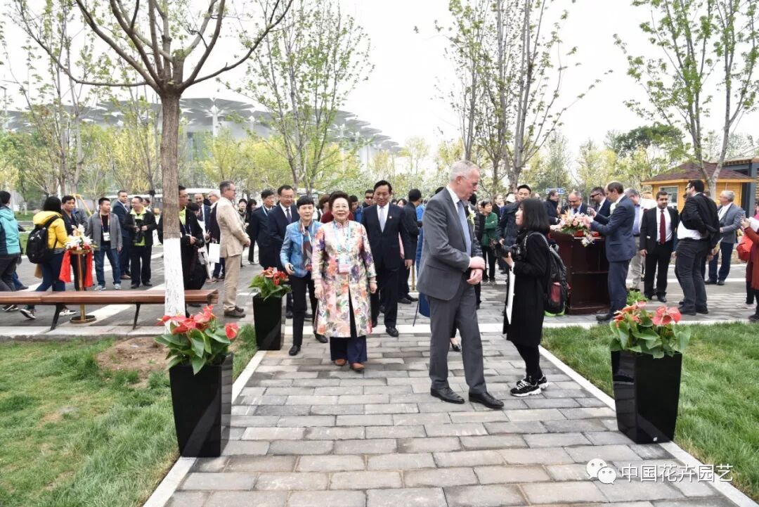 北京世园会 | AIPH展园“野园华亭”开园迎客