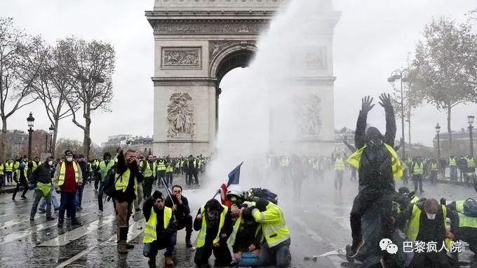 , 不在巴黎的亲朋好友们，我想告诉你法国暴乱的真相&#8230;, My Crazy Paris