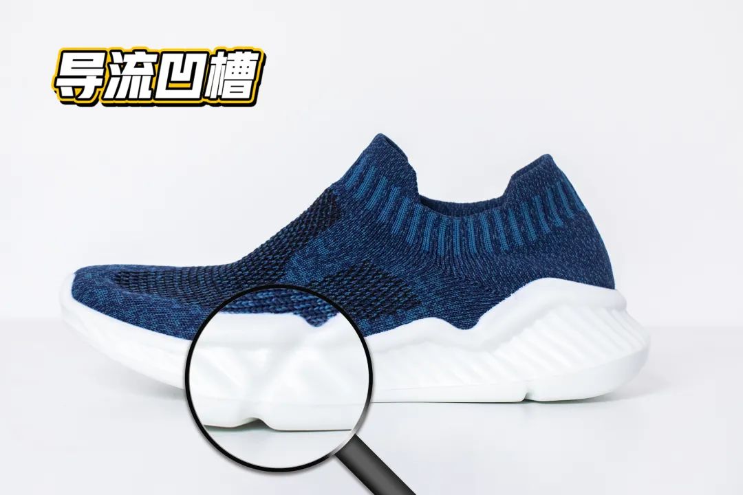 FREETIE健步鞋,飞织鞋面防水防污;高分子鞋底轻便Q弹耐磨防滑;锌离子抑菌久穿不臭。KAPPA、FILA前设计总监倾情打造 FREETIE健步鞋,飞织鞋面防水防污;高分子鞋底轻便Q弹耐磨防滑;锌离子抑菌久穿不臭。KAPPA、FILA前设计总监倾情打造