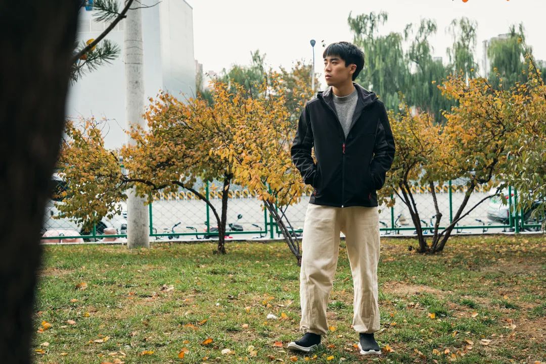 FREETIE健步鞋,飞织鞋面防水防污;高分子鞋底轻便Q弹耐磨防滑;锌离子抑菌久穿不臭。KAPPA、FILA前设计总监倾情打造 FREETIE健步鞋,飞织鞋面防水防污;高分子鞋底轻便Q弹耐磨防滑;锌离子抑菌久穿不臭。KAPPA、FILA前设计总监倾情打造