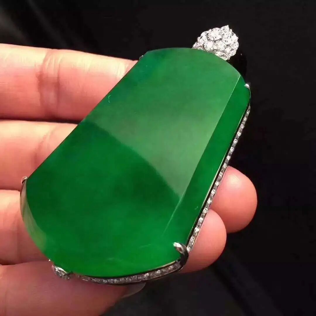 连A、B、C货都不知道，你还怎么玩翡翠