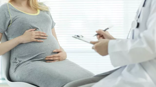 怀孕第35周，悉尼妈妈像往常一样去产检，看到B超里的图像时吓坏了... - 3