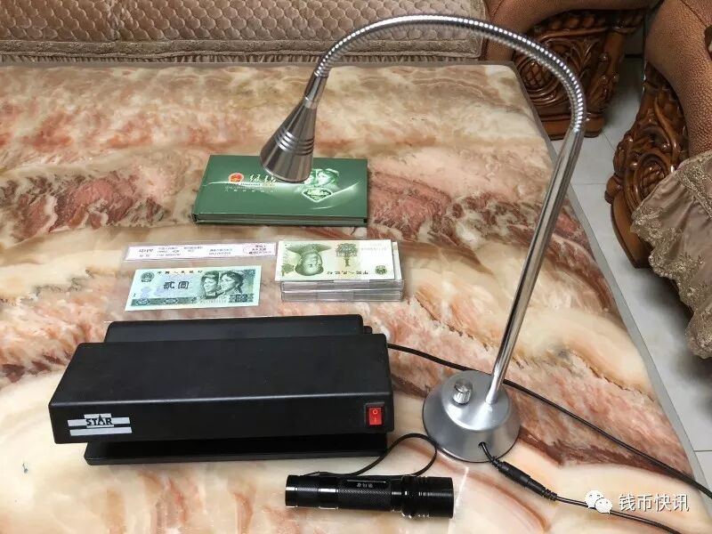 强光手电报价 【台式灯、手电、专业荧光灯具测评】帮你买到合适的荧光灯！