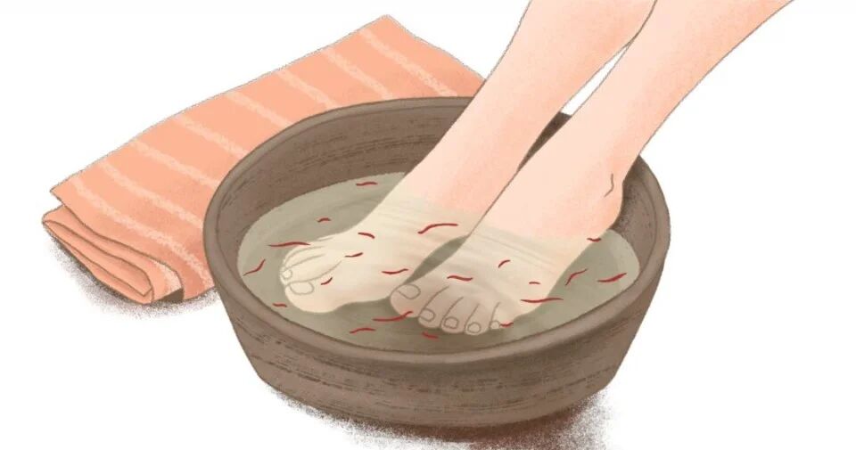 泡脚的时候加点它，三天逼出体内湿气，气色好了，身体轻了，可惜很少人知道！