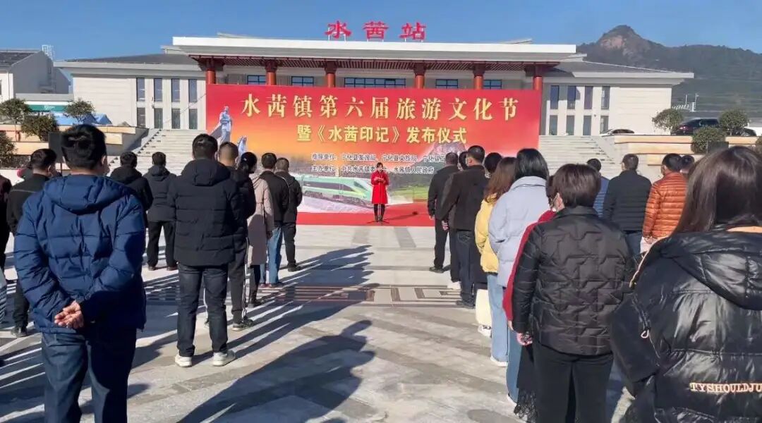100辆共享电单车正式进驻水茜镇,成为了宁化县首个开启共享电单车的