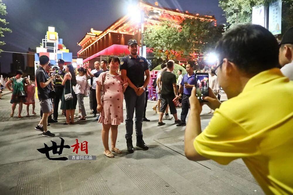 酷暑里 步量长安 的罗马巡警 西安公安宣传 微信公众号文章阅读 Wemp