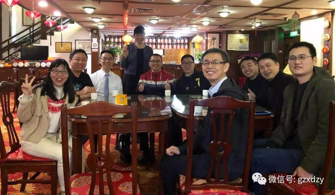 項目集PgMP大神班 ▎在職業(yè)生涯中跨越二次曲線 項目集PgMP大神班 ▎在職業(yè)生涯中跨越二次曲線