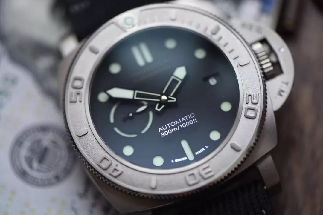 阿默表行AmoWatch