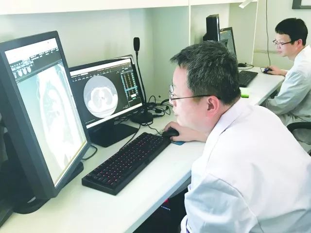 關(guān)于友誼醫(yī)院黃牛排隊(duì)掛號(hào)CT加急名醫(yī)黃牛掛號(hào)的信息