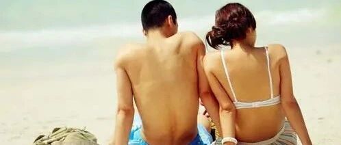 那么多人接吻拥抱，只有他们最让人羡慕