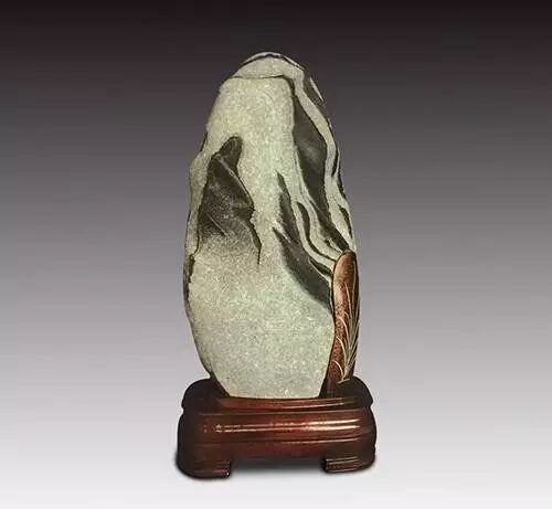 收藏奇石还是有一定窍门的.