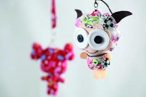 光圈模糊背景大还是小_光圈越大背景越模糊吗_光圈模糊背景大怎么办