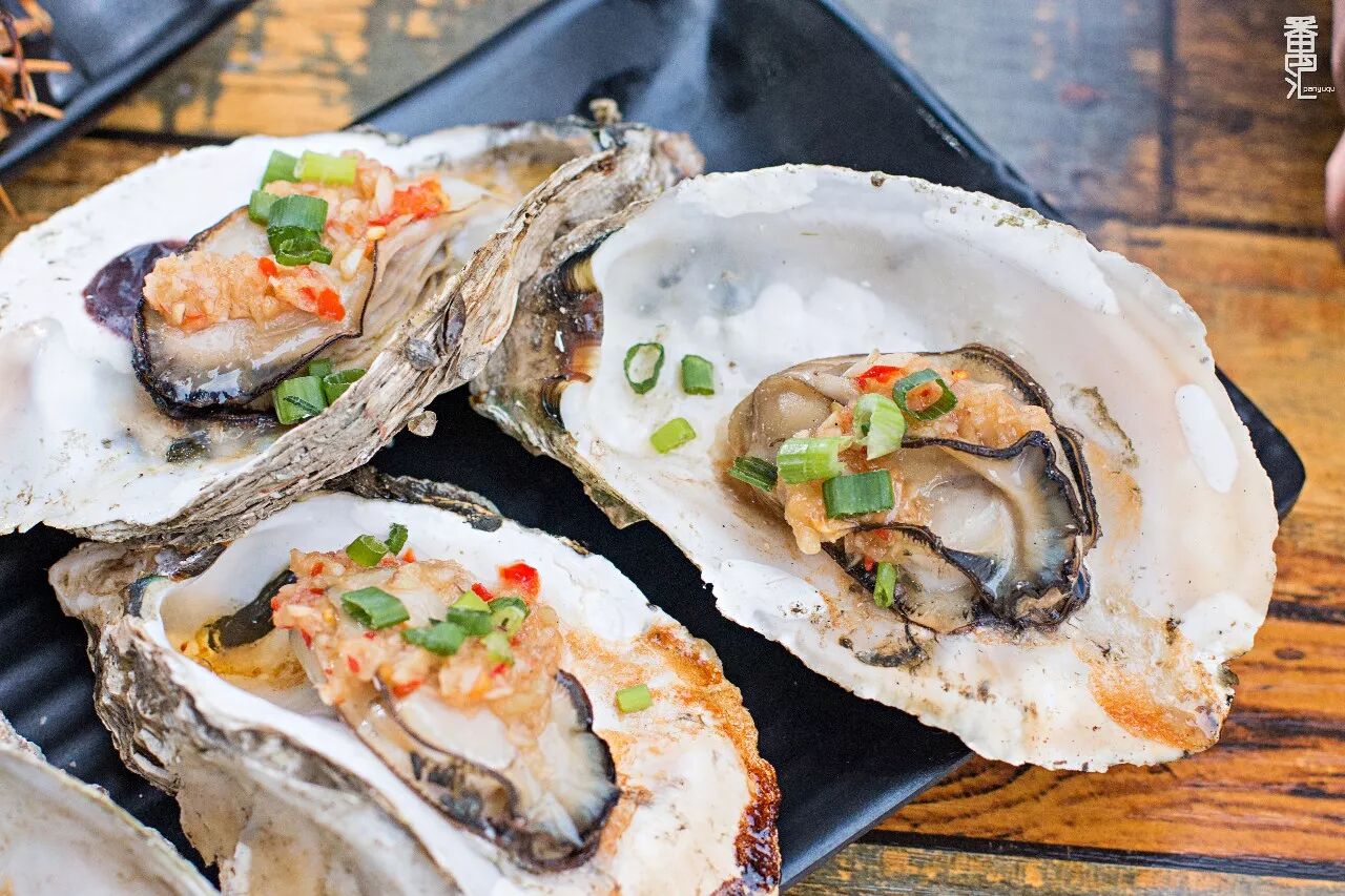 5.8折叹生蚝,烧海鲜!还有烤鱼免费送!沙湾宵夜新地标来了!
