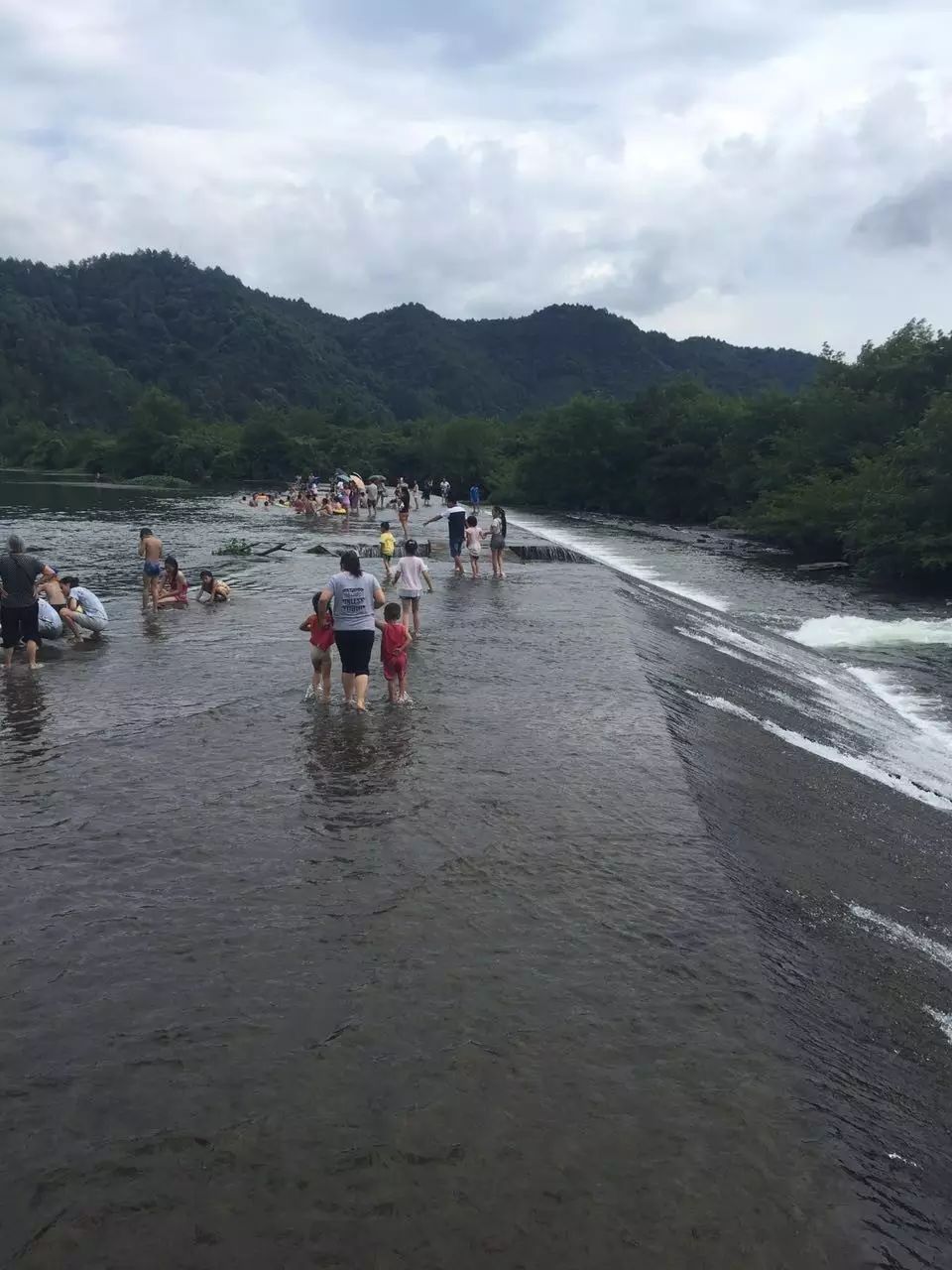 畅游泰和县禾市"槎滩陂,江南都江堰,吉安九寨沟!