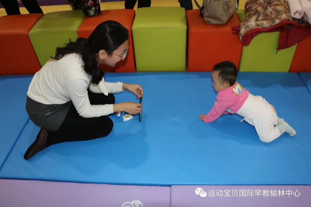 【免费活动】100个宝宝的爬行比赛，最高可获得价值3800元奖品！