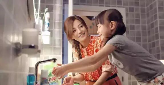 孩子的出色源于母亲的性格！