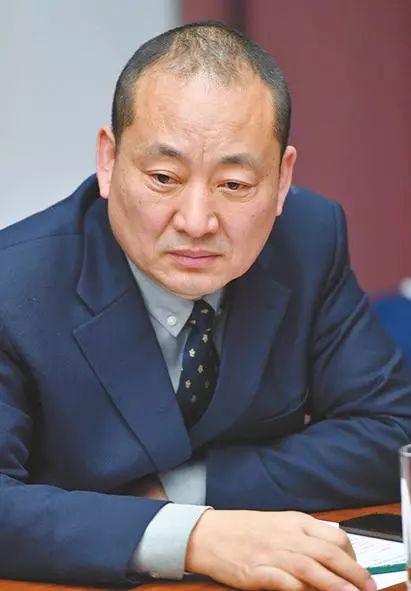 泾渭茯茶董事长图片