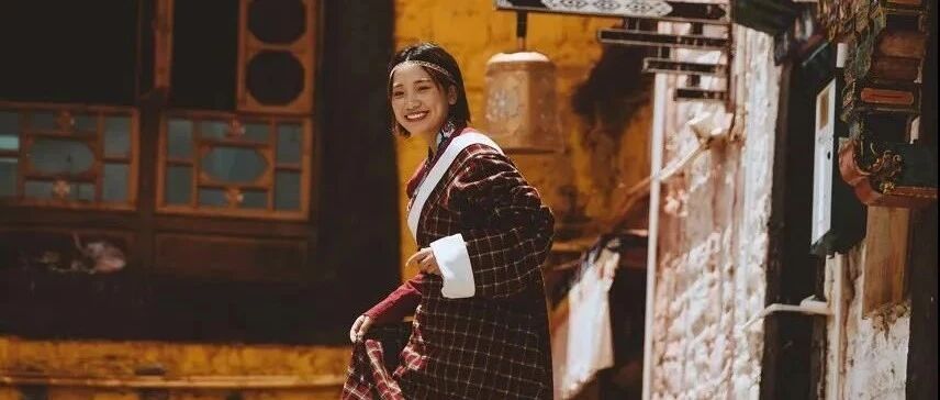 [附拍照Pose技巧]盘点川藏线上那些不可错过的拍照圣地，旅行达人必打卡!!