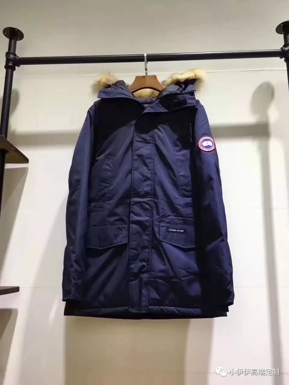 男款13款canada Goose 加拿大鹅 渠道货 整件衣服给人的感觉就是霸气 不管什么年龄段的都能完美驾驭喜欢低调 东莞厚街小伊伊外贸服饰批发