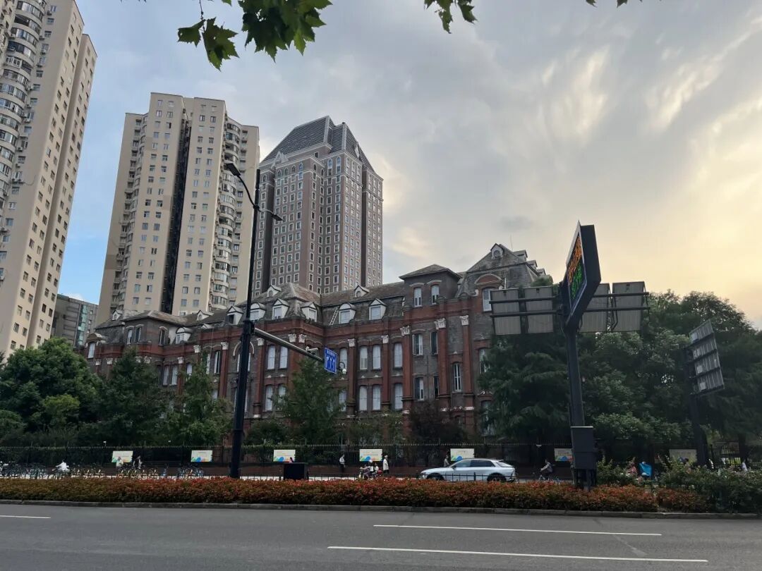 汇银广场上海徐家汇汇银广场写字楼出租招商首页