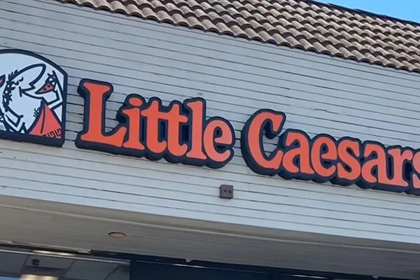 Serve Robotics 与 Little Caesars 携手推出自主机器人送餐服务.jpg