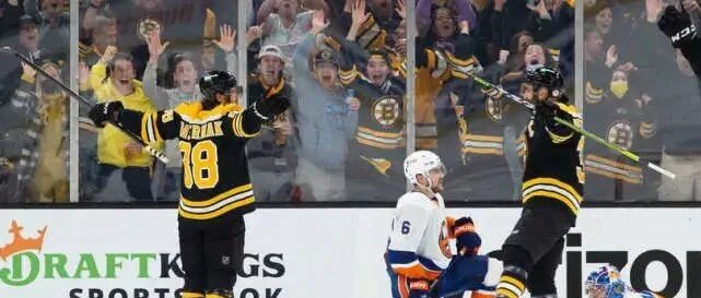 NHL 小帕斯戴帽棕熊5-2大胜岛人 TD花园王者当属棕熊