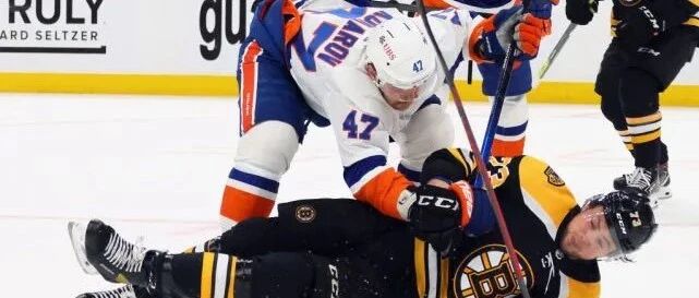 老门将39扑救四组前锋加时一锤定音，岛人4-3加时胜棕熊