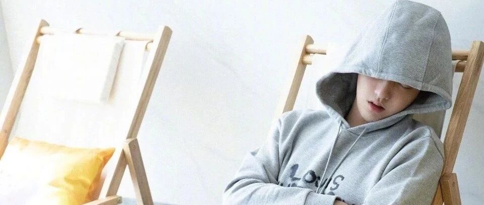 哥，你到底几个女朋友啊