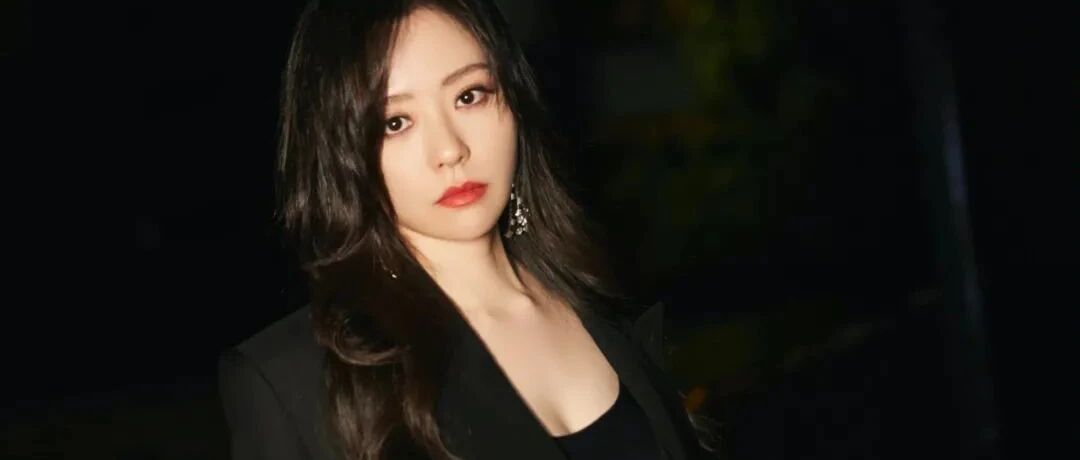 她终于不在垃圾堆里捡老公了？