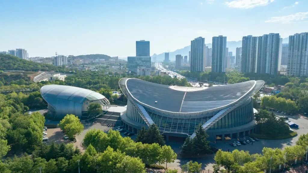 云南農(nóng)業(yè)大學分數(shù)線及位次_2024年云南農(nóng)業(yè)大學西校區(qū)錄取分數(shù)線（所有專業(yè)分數(shù)線一覽表公布）_云南農(nóng)業(yè)大學各專業(yè)錄取分數(shù)