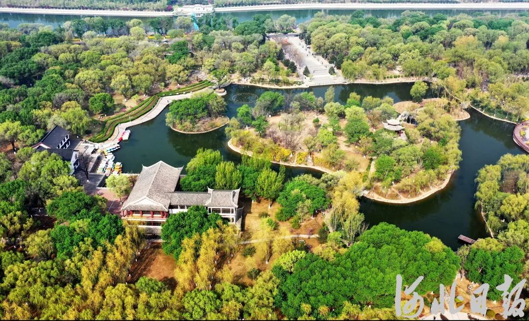 张家口市宣化区万柳公园景色(无人机照片).